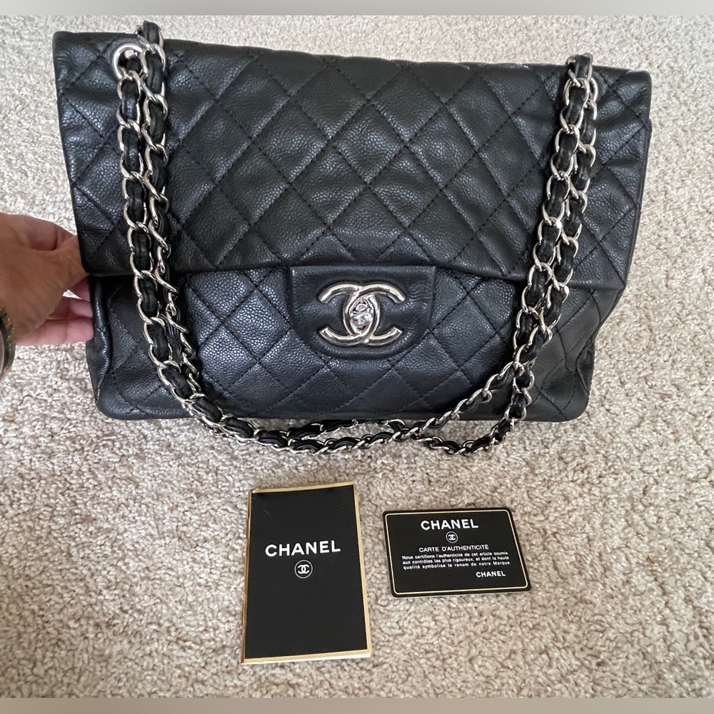 RARE VINTAGE CHANEL SOFT CAVIAR BLACK MAXI SINGLE FLAP BAG WITH AUTH CARD! WOW!